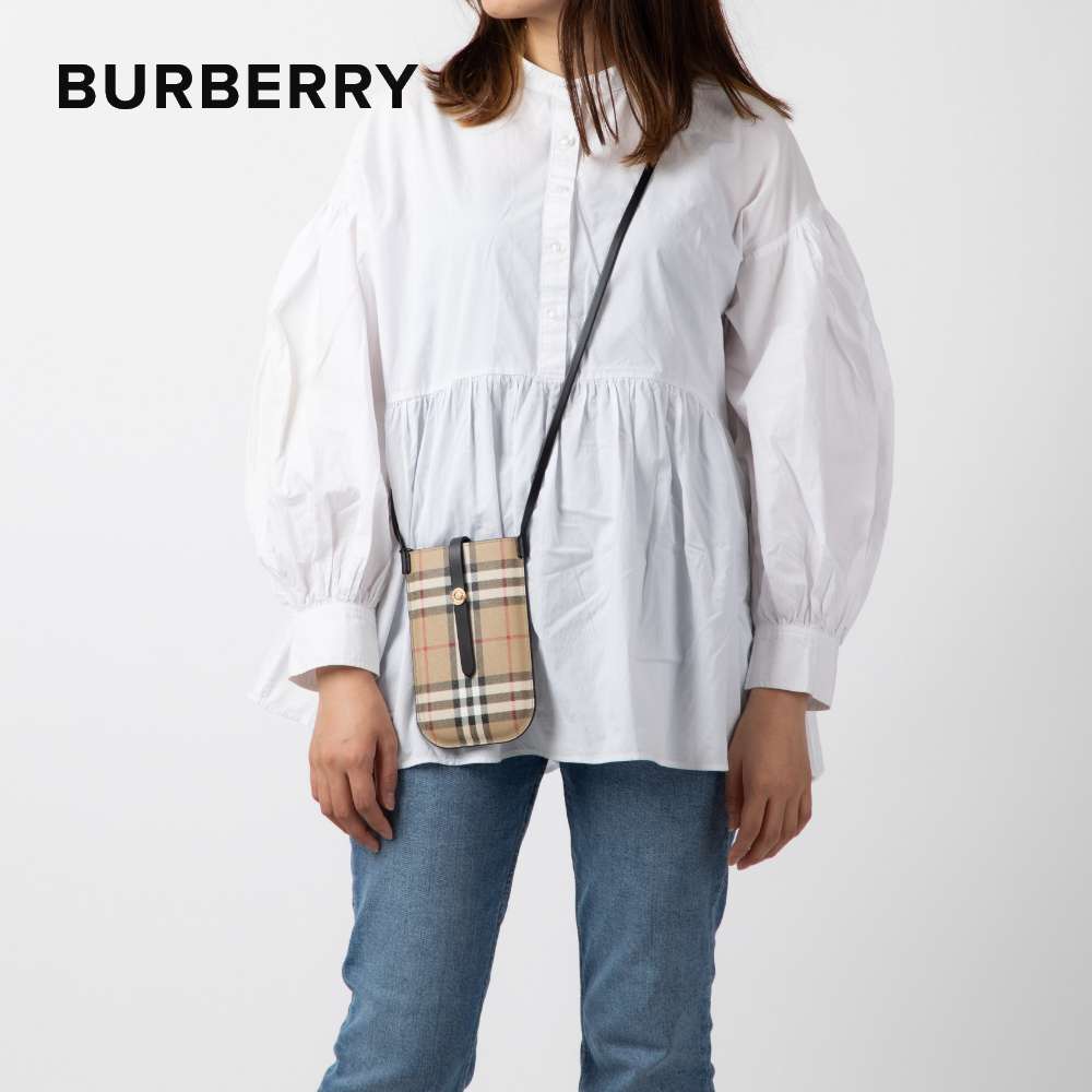 バーバリー BURBERRY 8058007 スマートフォンケース レディース ファッション小物 スマホショルダー iPhoneケース ポシェット ヴィンテージチェック柄 ホルダー フォンバッグ プレゼント ネックポーチ ギフト ショルダーバッグ A1189 アーカイブベージュ