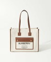 バーバリー BURBERRY 8044138 トートバッグ SM FREYA TOTE レディース バッグ フレヤ スモール ロゴ キャンバス レザー カジュアル 肩掛け ツートン 鞄 プレゼント お祝い 記念 お出かけ ギフト ナチュラル×タン