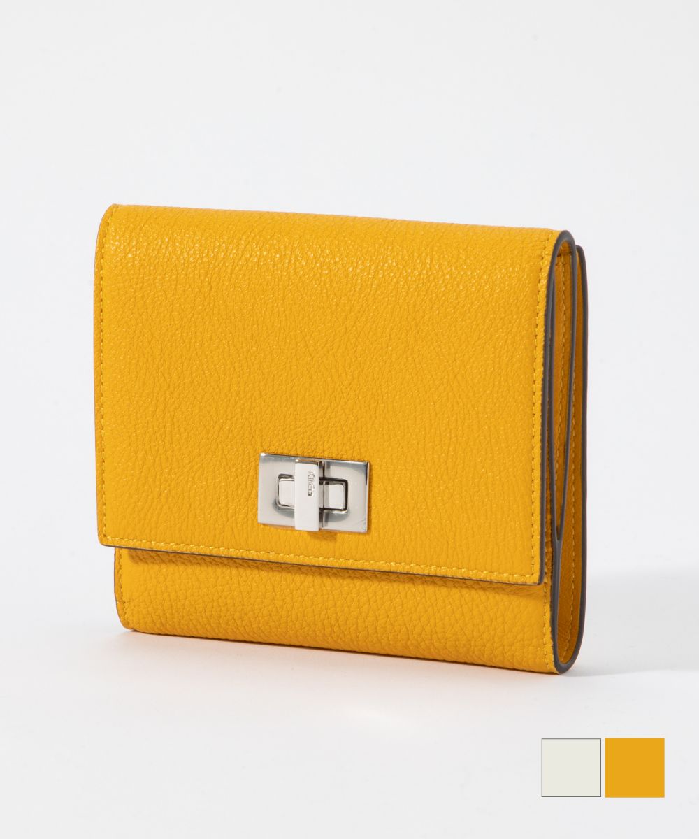 フェンディ FENDI 8M0438 A91B 二つ折り財布 レディース 財布 ミニ財布 小銭入れ レザー ピーカブー セレリア ロゴ プレゼント お祝い 記念 コンパクトウォレット 折財布 ギフト PEEKABOO SELLERIA 全6色のサムネイル