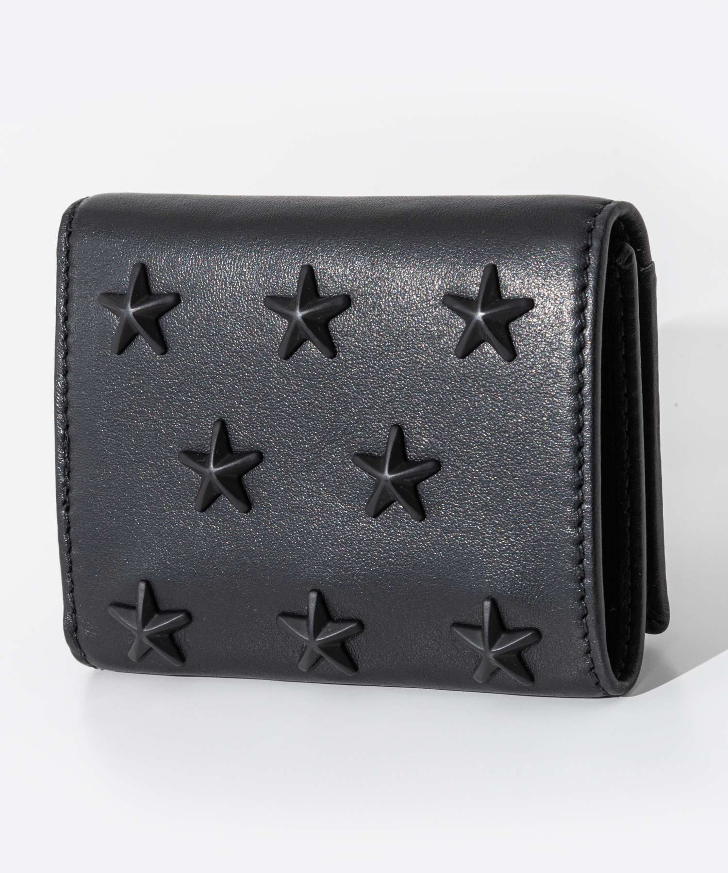 ジミーチュウ JIMMY CHOO BEALE OAJ 三つ折り財布 ビアーレ 財布 メンズ プレゼント ミニ財布 スタースタッズ レザー 本革 ロゴ カード入れ コンパクトウォレット 小銭入れ ギフト ブランド お祝い 記念 ブラック×ガンメタル