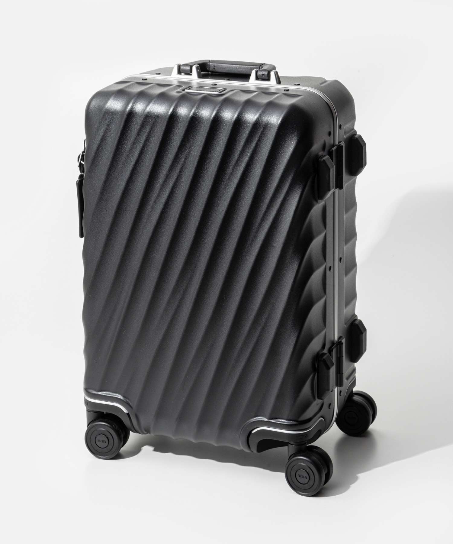 トゥミ TUMI 19 DEGREE FRAME ディグリー フレーム INTL 4 WHL C/O インターナショ...