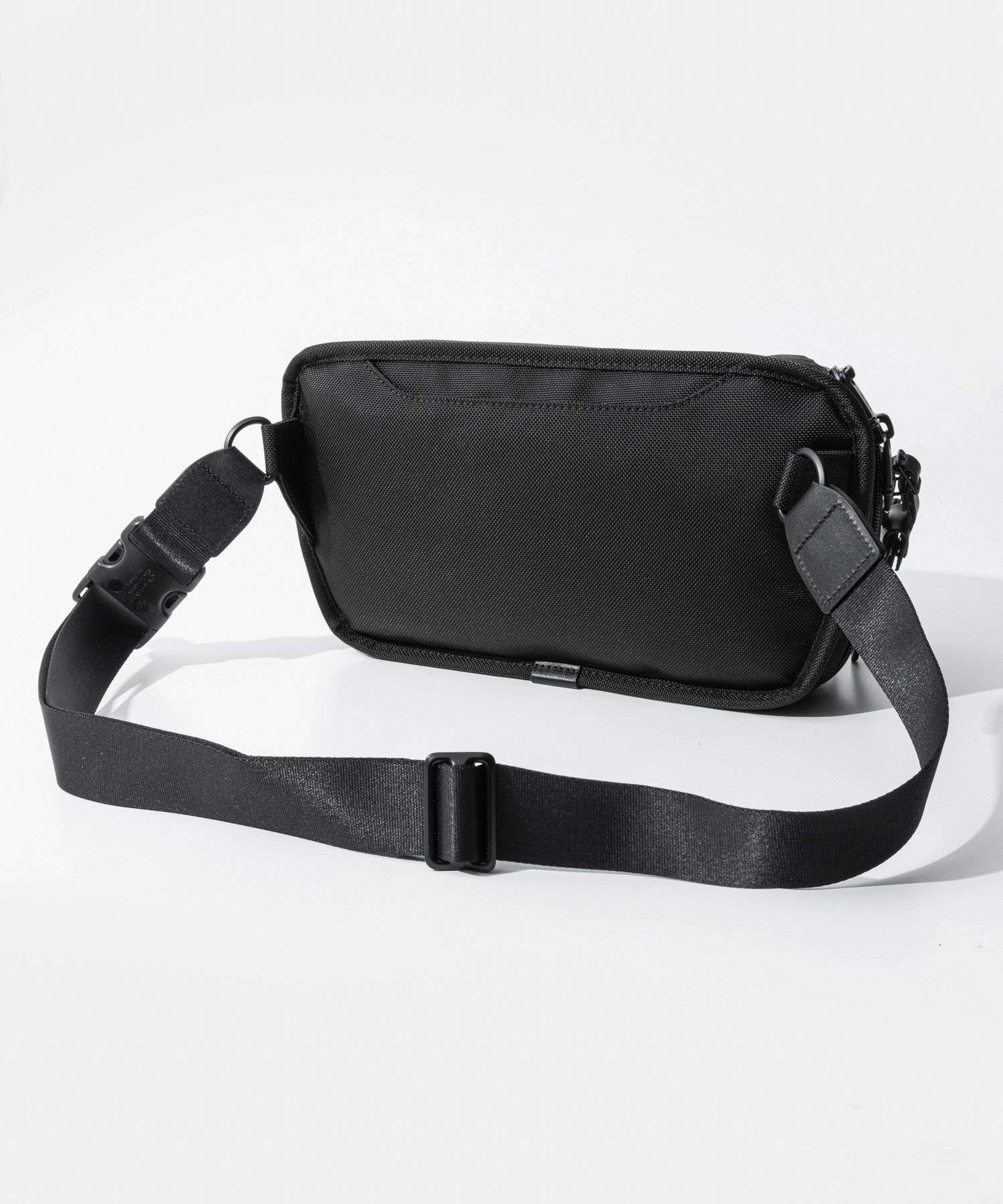 トゥミ TUMI ALPHA アルファ LARGE SLING ラージ スリング 02203714D3 150195 ショ...