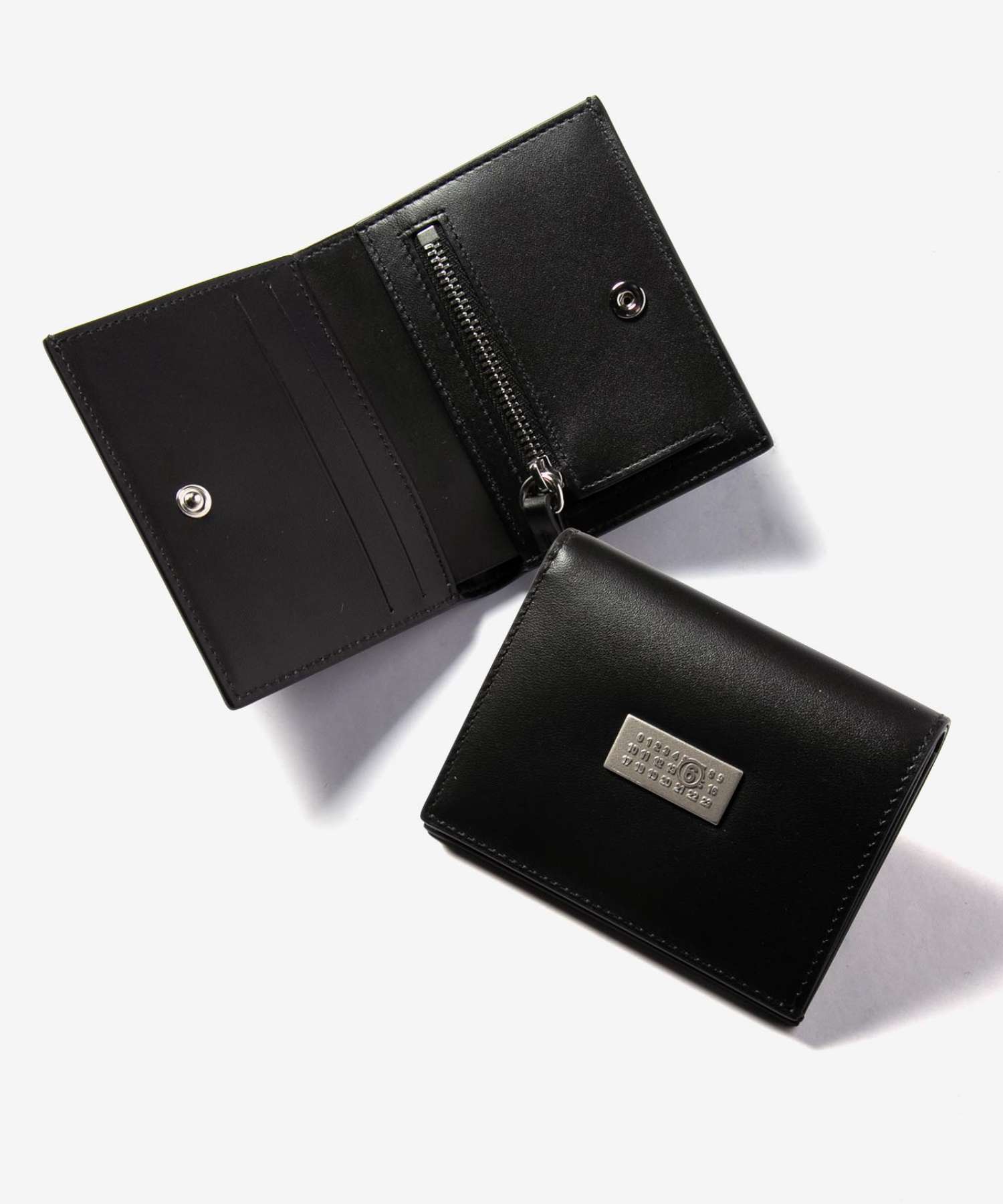 新品 MM6 長財布 ケース L字ジップ ユニセックス ブラック レザー調 Maison Margiela（メゾンマルジェラ） Zip Around Wallet 長財布 L字