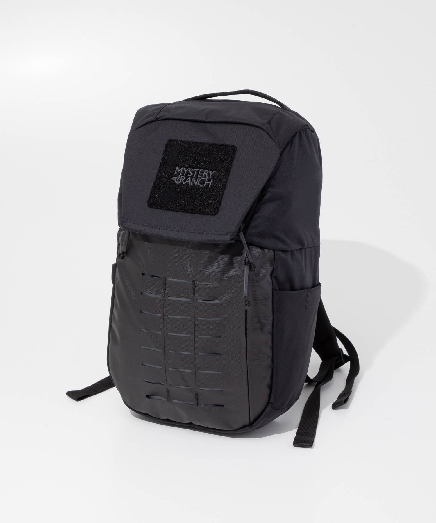 【新品・未使用】ALLOUT・限定カラーのバックパック ガーフィールド×ACTUS ボックス型リュック | 大容量・撥水加工・PC