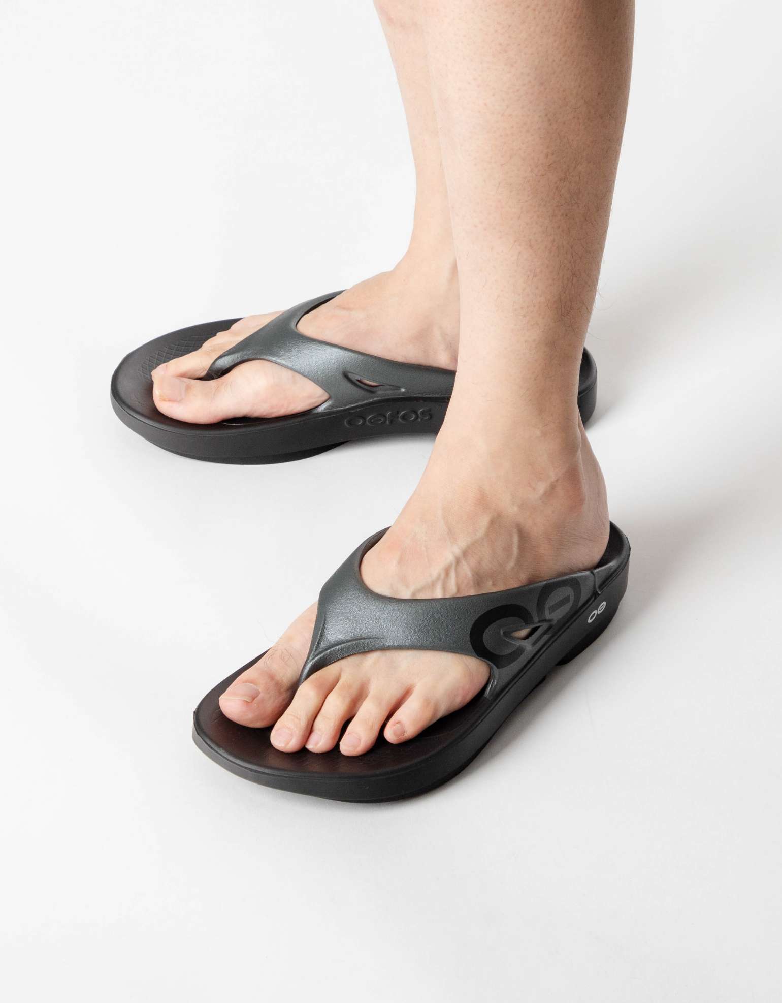 楽天市場】oofos（靴サイズ（cm）27.0）（靴）の通販