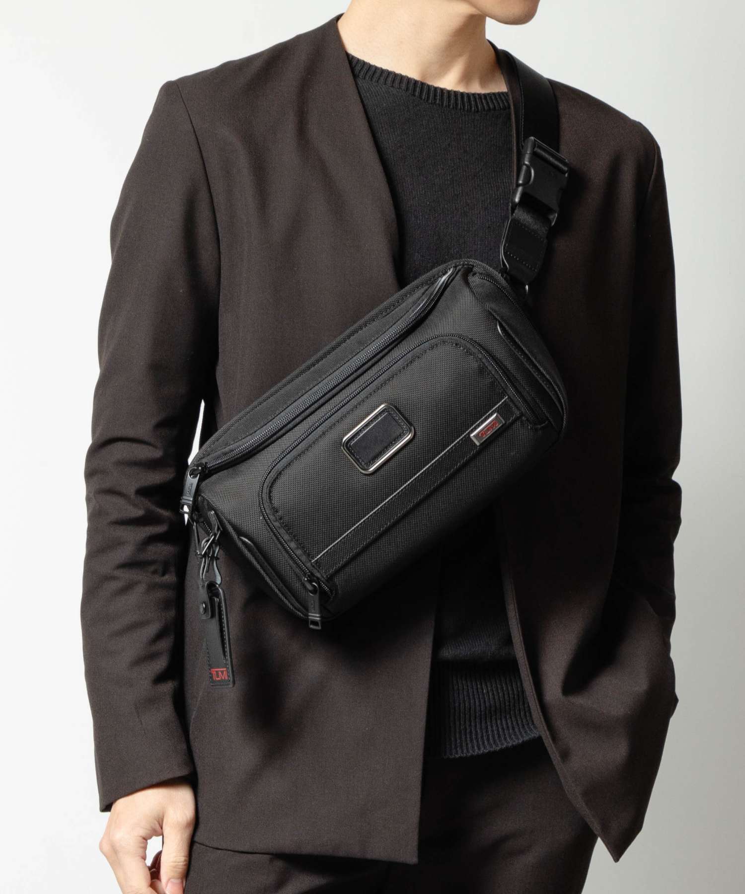 ✨極美品✨ TUMI 26071D4 ビジネス ショルダーバッグ ブラック 楽天市場】TUMI（ショルダーバッグ・メッセンジャーバッグ｜メンズ
