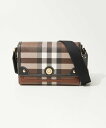 バーバリー BURBERRY 8071385 ショルダーバッグ LL MD NOTE GC9 レディース バッグ ミディアム ノート ジャイアント チェック カジュアル 斜め掛け 鞄 プレゼント お祝い 記念 お出かけ ギフト ダークバーチブラウン