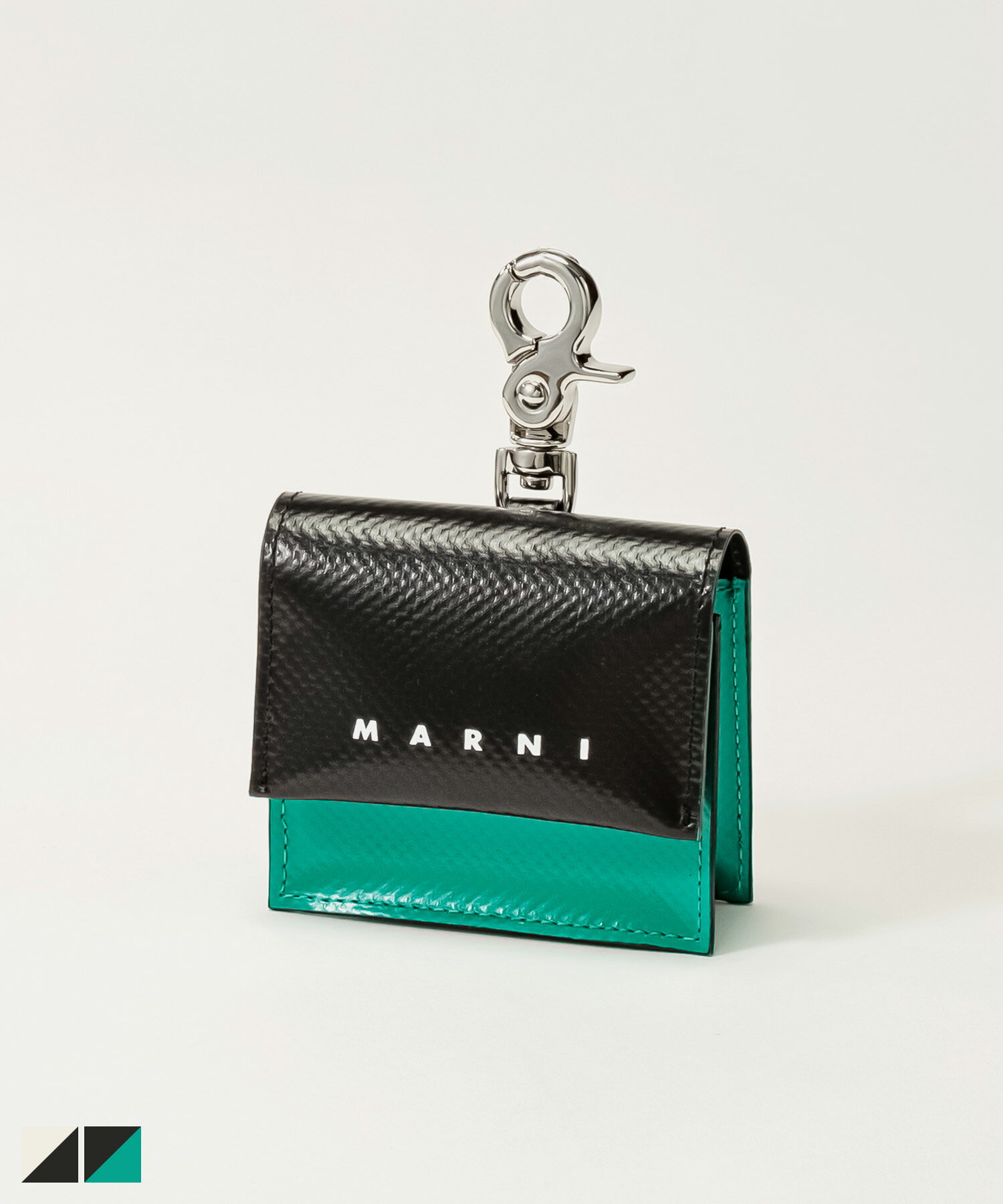 マルニ MARNI AUMI0002A1 P3572 イヤホンケ