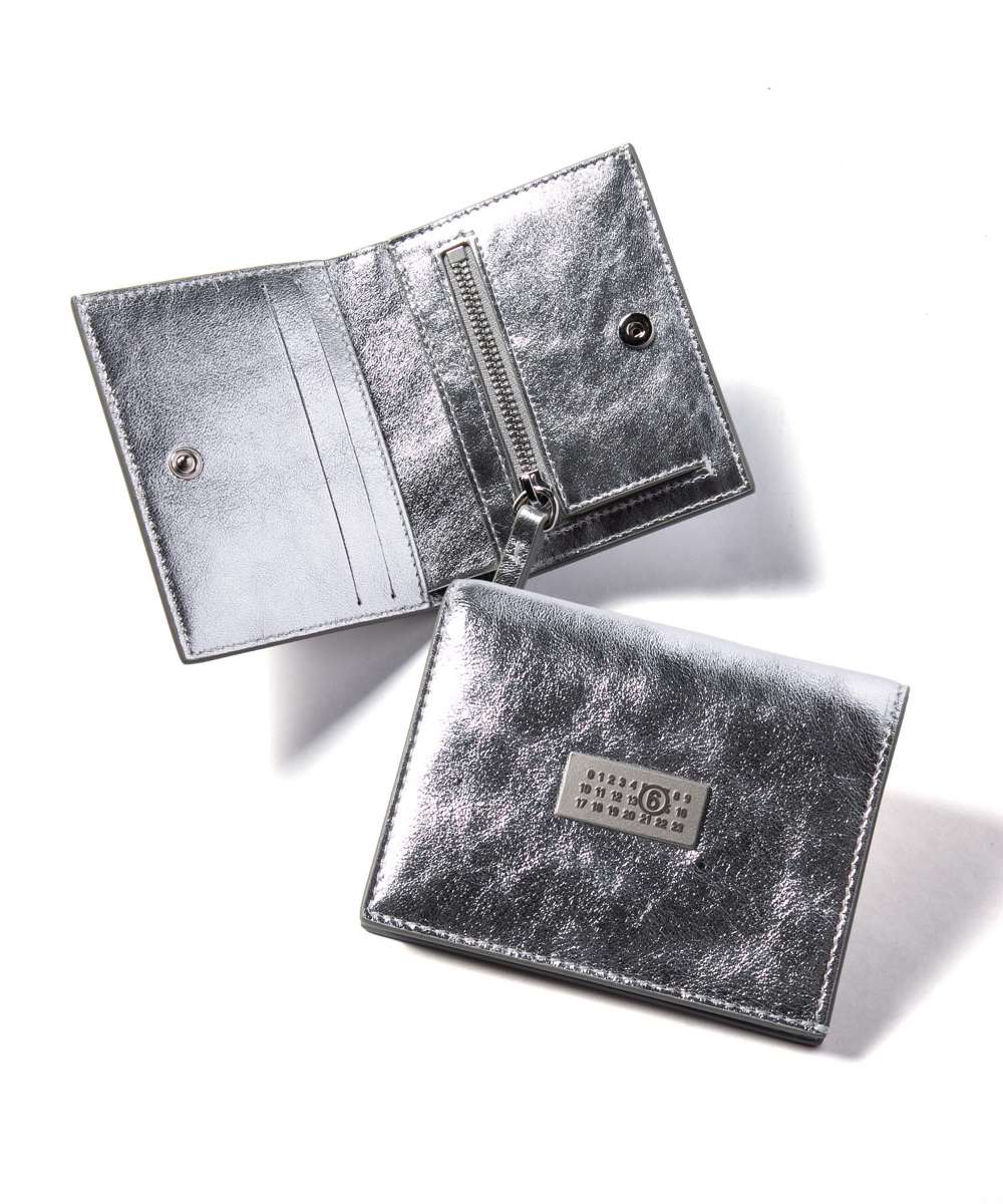エムエム6 MM6 NUMERIC BIFOLD WALLET ニューメリックレザーウォレット SA5UI0015 P8874 二つ折り財布 レザー ロゴ ユニセックス 財布