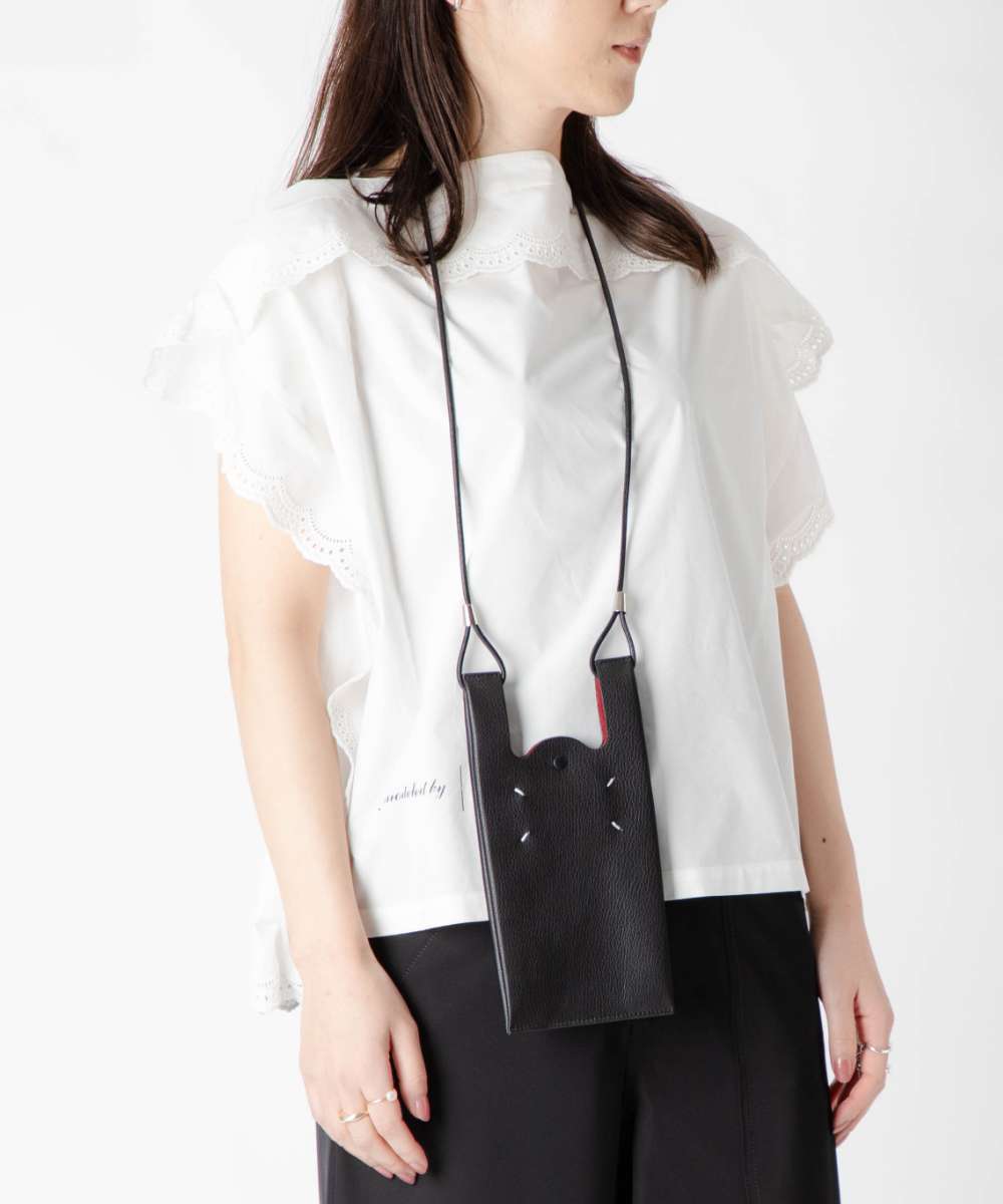 メゾン マルジェラ MAISON MARGIELA S56UI0225 P4806 ショルダーバッグ レディース バッグ 4ステッチ スマートフォン ホルダー ナンバーロゴ ポシェット カジュアル レザー ネックポーチ 本革 コンパクト お出かけ ギフト 旅行 記念 お祝い PHONE NECK POUCH ブラックのサムネイル