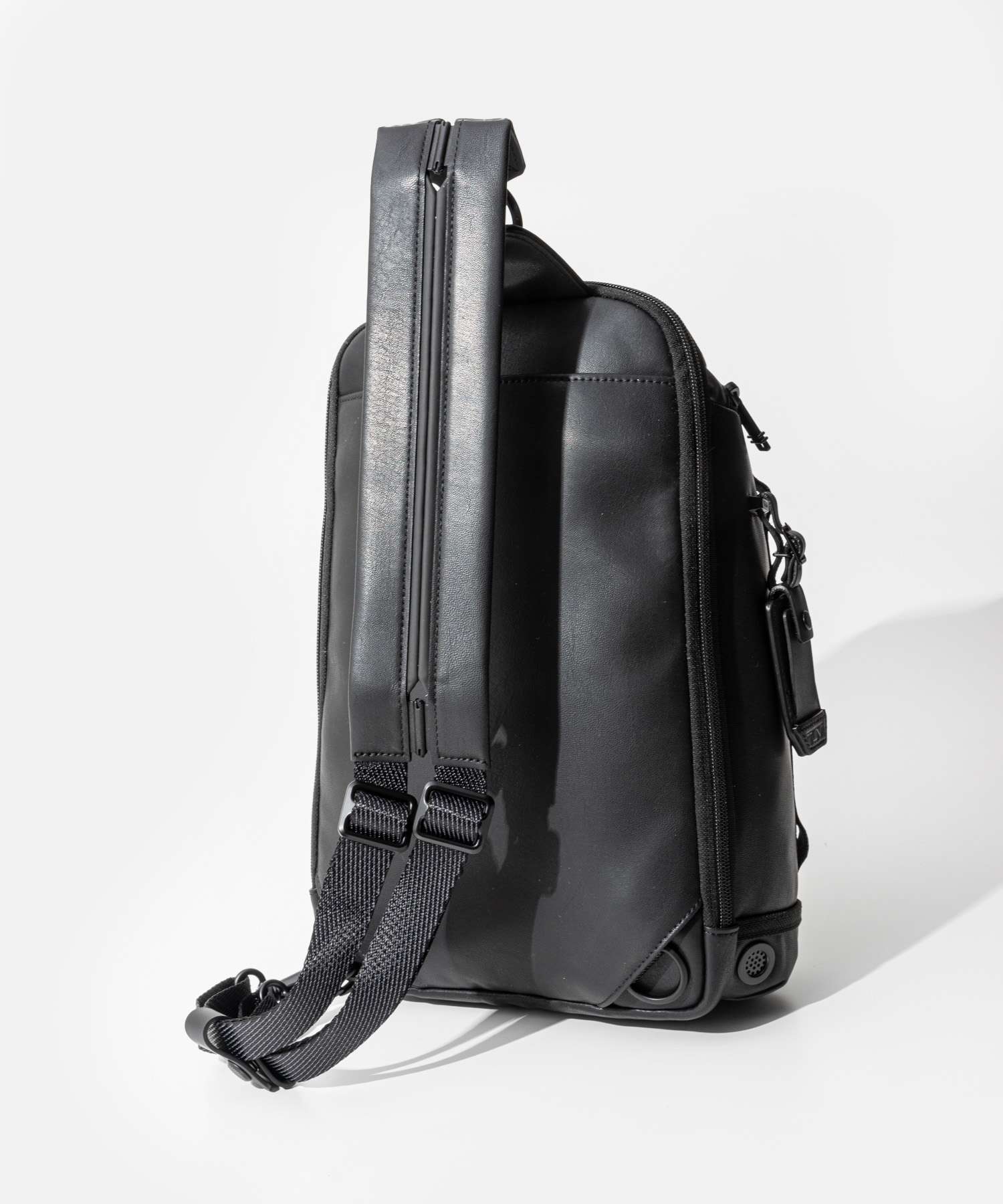 トゥミ TUMI ALPHA BRAVO アルファブラボー KNIGHT SLING ナイト スリング 0932743...