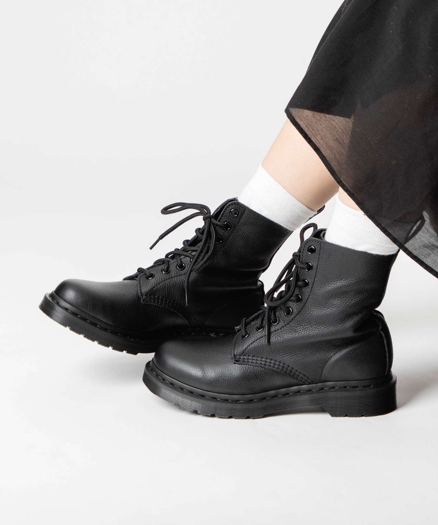 24 UK5 Dr. Martens バーガンディ レースアップブーツ Dr. Martens