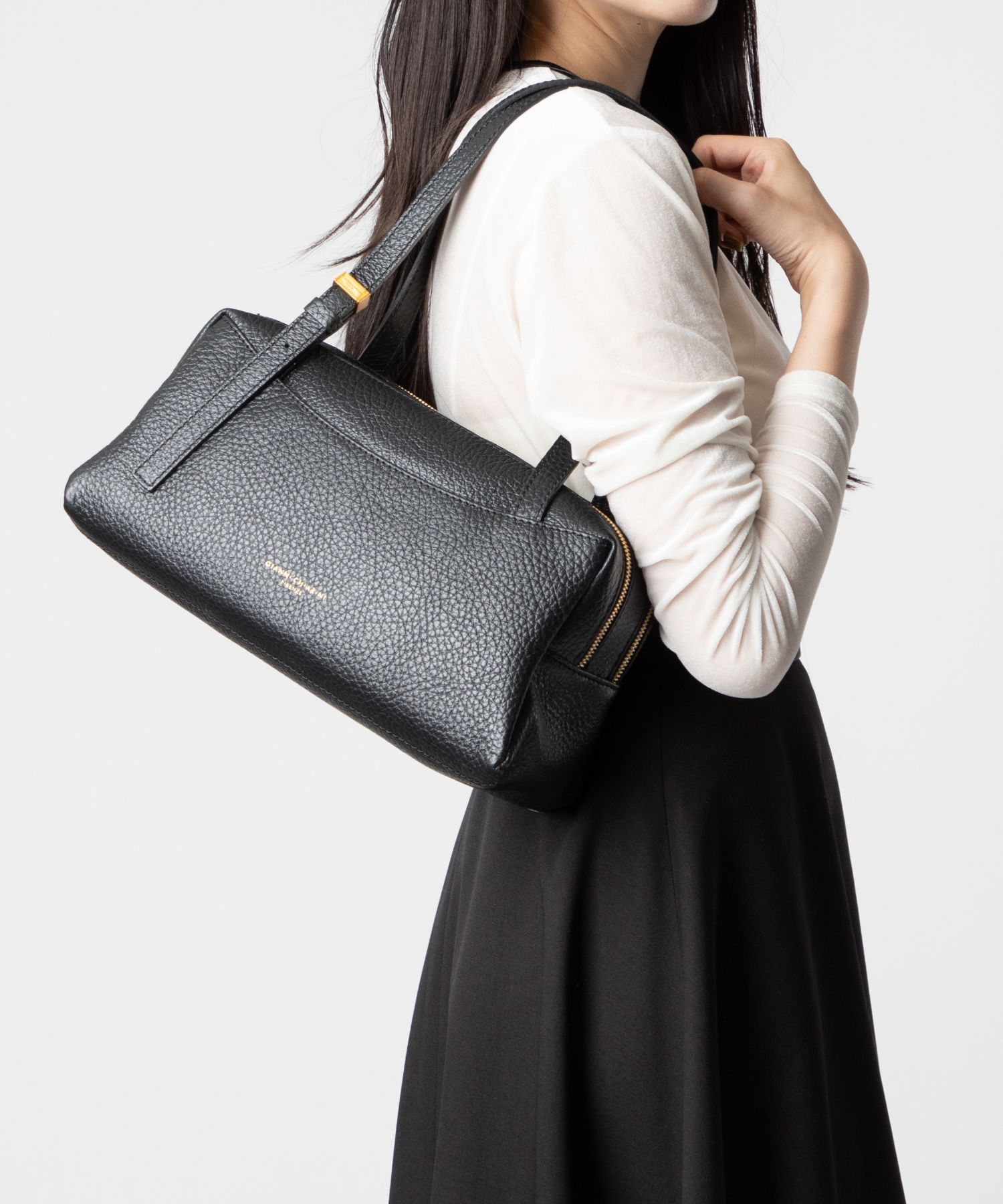 極美品✨】GIANNI CHIARINI ディレッタ トートバッグ レザー 黒 極美品 