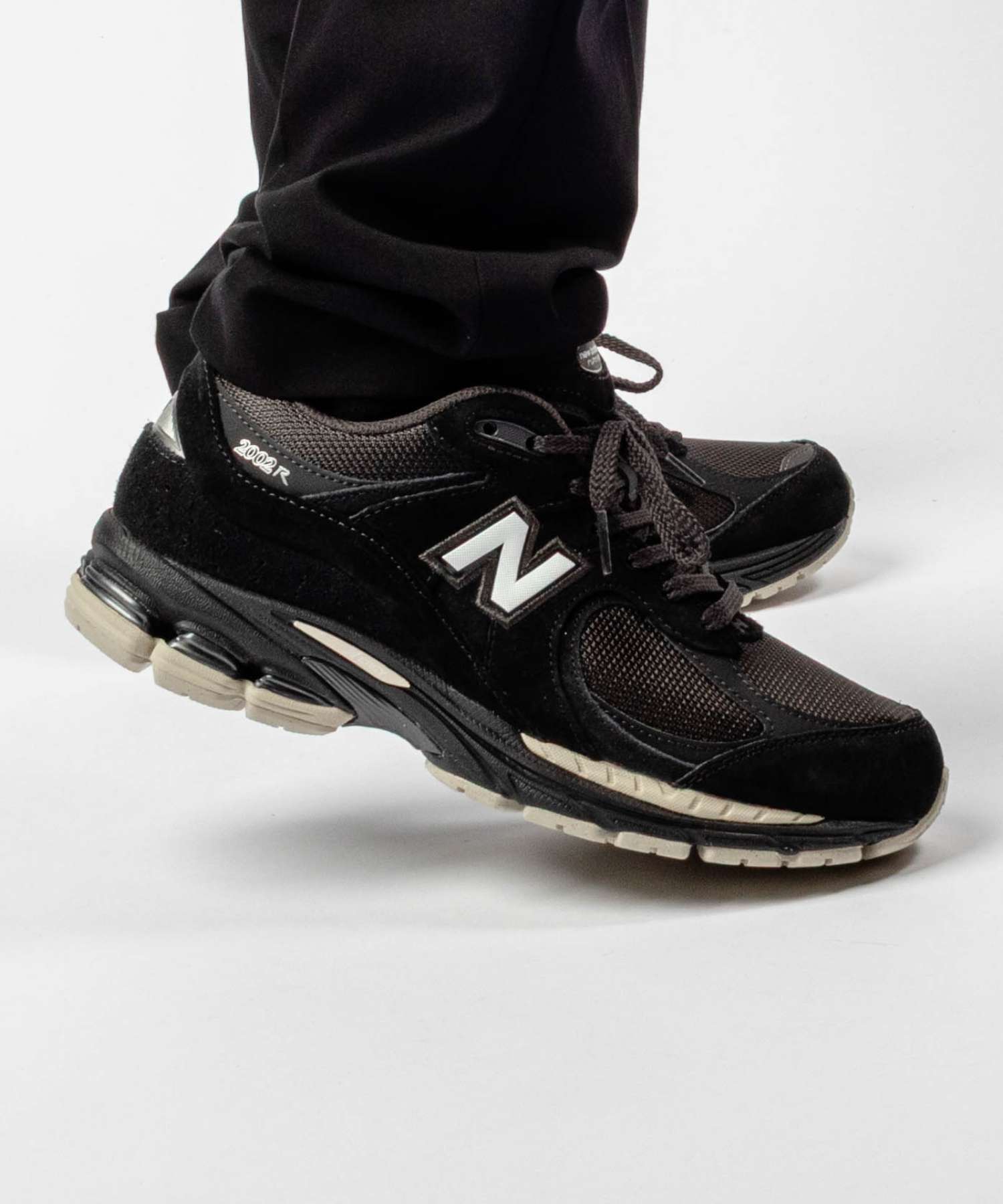 楽天市場】new balance 2002r（カラーブラック）（レディース靴｜靴