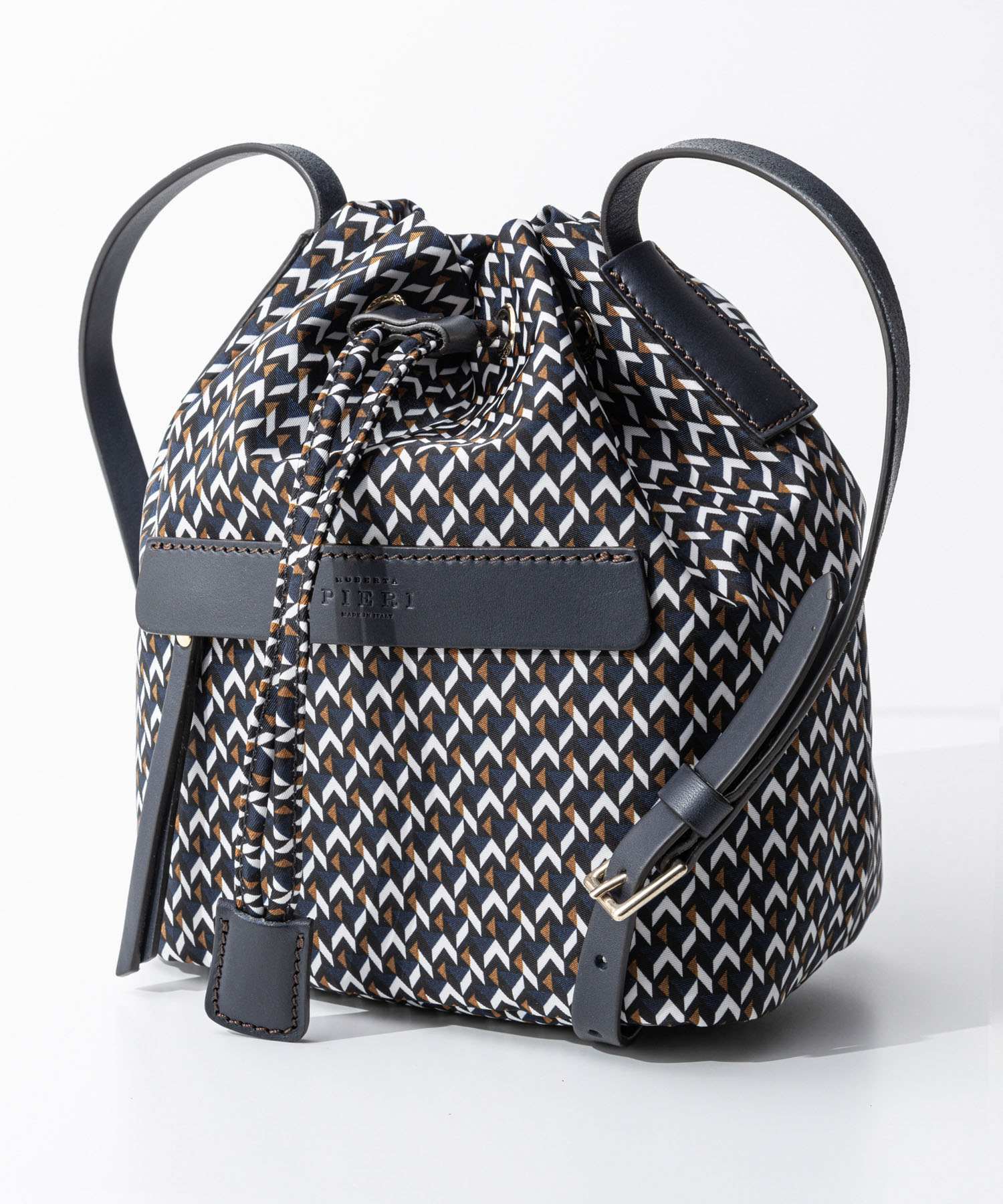 ロベルタピエリ ショルダーバッグ 楽天市場】ROBERTA PIERI ロベルタピエリ ショルダーバッグ ROBERTINA