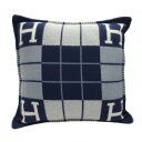【最大3万円割引クーポン 5/1~】【栄】【HERMES】エルメス アヴァロンlll PM クッション メリノウール カシミヤ ジャカード エクリュ・カバン ブ...