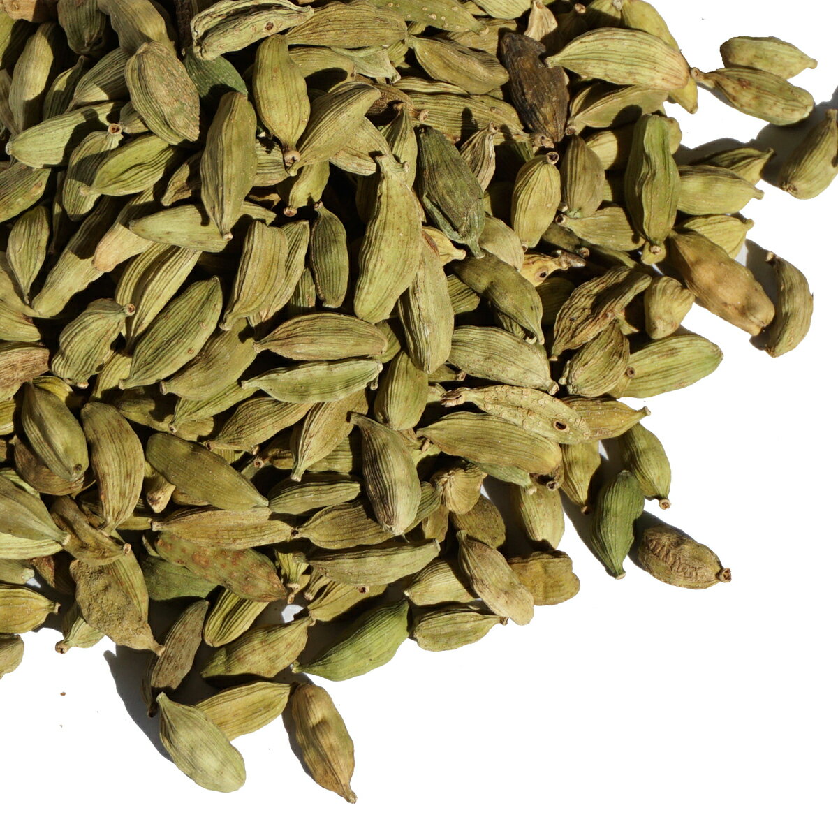 AIVA - Cardamom Seeds (Decorticated Cardamom) (16 oz)