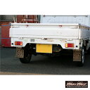【送料無料】MADMAX 日産 NT100クリッパー DR16T メッキ テールランプ ガーニッシュ (MM70-0010) マッドマックス MAD MAX