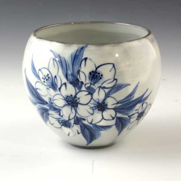 湯呑み 湯のみ 湯飲み 京焼 清水焼 湯呑み茶碗 陶器製 日本製 器 玉湯呑 染付桜 おしゃれ 高級 プレゼント 人気 和食器