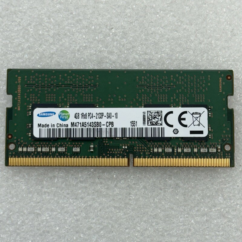 ����š�[ �᡼������������ ] 260pin / DDR4 / PC4-17000 / 4GB / �Ρ����ѥ��� DDR4-2133P