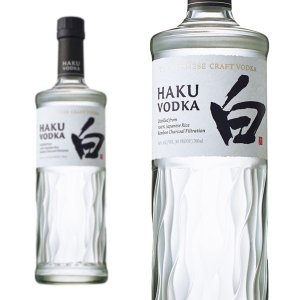 サントリー クラフト ウォッカ HAKU(白) ジャパニーズ クラフト ウォッカ ハードリカー 国産ウイスキー 日本ウイスキー 700ml 40％SUNTORY CRAFT VODKA HAKU JAPANEASE CRAFT VODKA 700ml 40%