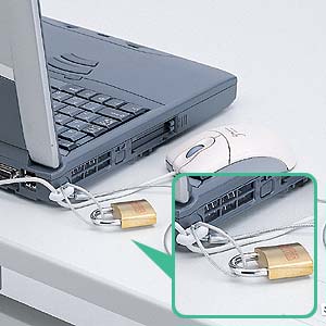 ノートパソコンのセキュリティスロットを使って、マウスやテンキーなどの周辺機器も同時に盗難から守るセキュリティワイヤーロック。【特徴】●ノートパソコンと周辺機器を同時に盗難から保護できる●取付け部品Bをセキュリティスロットに差し込んで使用する●直径5mmまでのケーブルに対応する周辺機器を接続可能●ワイヤーを机の脚などに巻き付けて固定できる【仕様】入数取付け部品A×1、取付け部品B×1、ワイヤー×1、南京錠×1、鍵×2対応機種ノートパソコンセキュリティスロット搭載機器ケーブル長2.0mケーブル太さ直径1.6mm材質亜鉛(ビニールコーティング加工)【使用場所】●ノートパソコンの展示会　●オフィス【ご注意】●本製品はパソコンなどの盗難やデータの抜き取りを予防するもので、万一発生した盗難・事故などによる被害・損失については保証しかねますノートパソコンのセキュリティスロットを使って、マウスやテンキーなどの周辺機器も同時に盗難から守るセキュリティワイヤーロック。入数：取付け部品A×1、取付け部品B×1、ワイヤー×1、南京錠×1、鍵×2ノートパソコンの展示会、オフィスなどに。