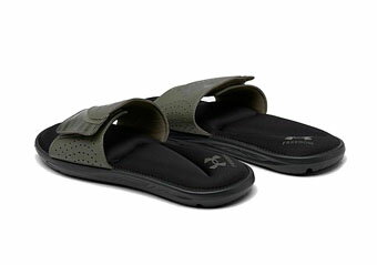 �Х����åȥ��塼�� �Хå��� ���ˡ����� ���˥� ������� ������������ޡ� UnderArmour UA Ignite Freedom Slide Sandals Black/Green ���˥� �ȥ졼�˥� ���ȥ꡼��