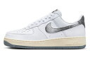 バスケットシューズ バッシュ スニーカー ナイキ Nike AIR FORCE 1 '07 LX 50 Years of Hip-Hop White/Smoke...