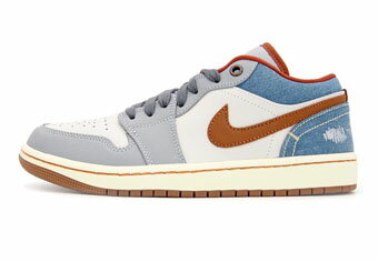 バスケットシューズ バッシュ スニーカー ジョーダン Jordan Wmns Air Jordan 1 Low SE Denim Swoosh W Phantom/Coconut Milk/Brown/Blue ストリート 【WOMEN'S】