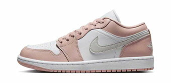 バスケットシューズ バッシュ スニーカー ジョーダン Jordan Wmns Air Jordan 1 Low Crimson Tint W White/Light Bon…