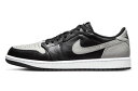 バスケットシューズ バッシュ スニーカー ジョーダン Jordan Air Jordan 1 Low Retro OG Shadow Black/Gray スト...