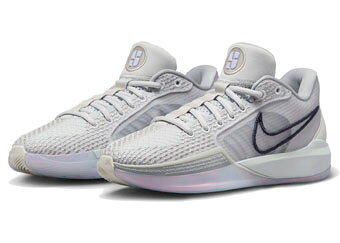 バスケ@TOKYO UltimateCollectionのバスケットシューズ バッシュ ナイキ Nike WMNS SABRINA 1 Ionic W Photon Dust/Smoke Grey 【WOMEN'S】｜アングル2