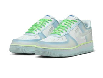 バスケ@TOKYO UltimateCollectionのバスケットシューズ バッシュ スニーカー ナイキ Nike Serena Williams Design Crew x Wmns AIR FORCE 1 '07 W Glacier Blue/White ストリート 【WOMEN'S】｜アングル2
