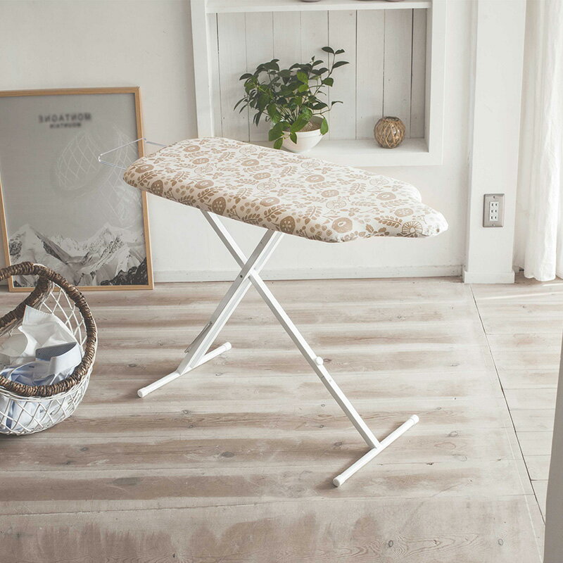 北欧風 暮らしの定番 スタンド式人体型アイロン台 アイボリー 3958 アイボリー (メーカー直送)(本州・四国・九州送料無料) YAMAZAKI 山崎実業 ア...