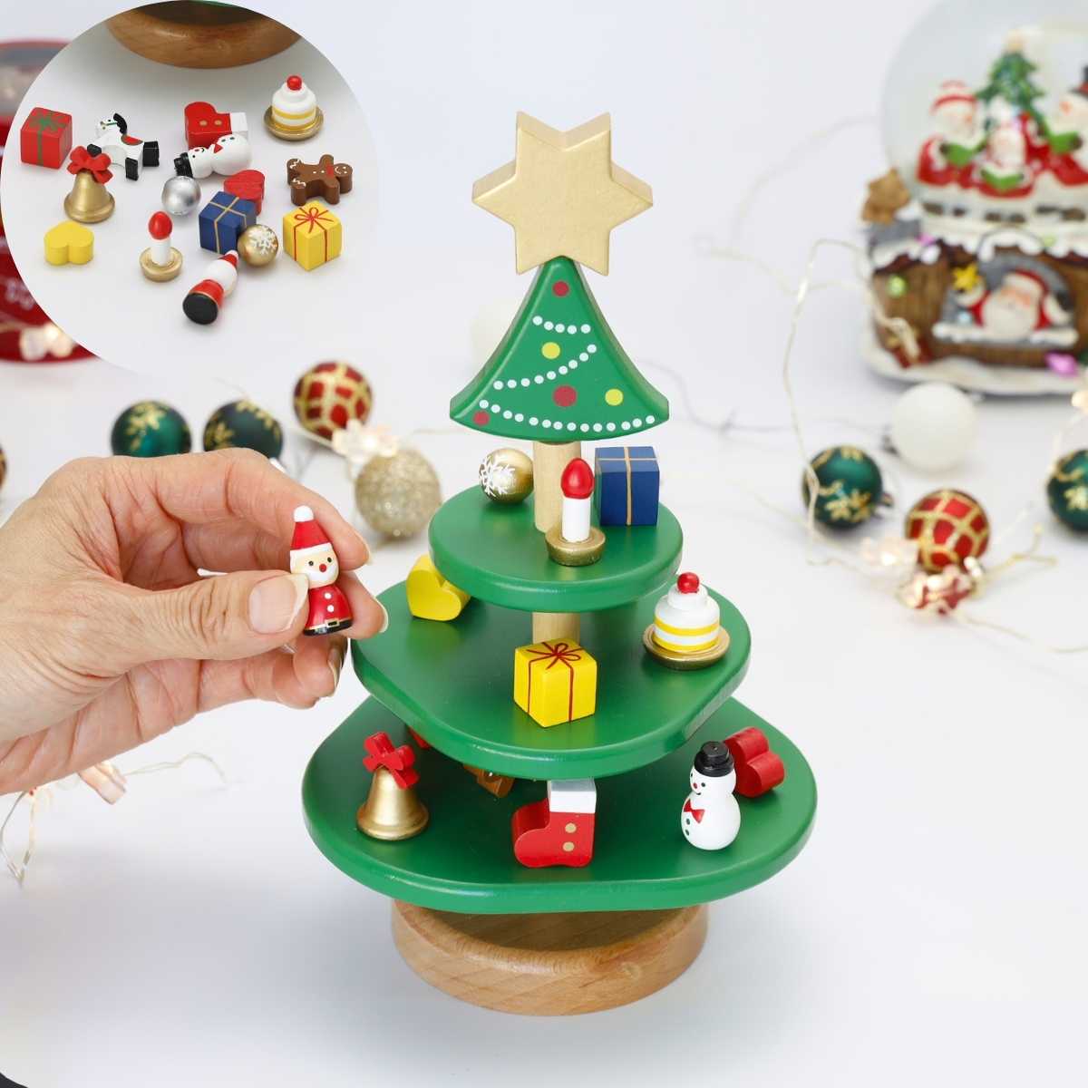 マスコットツリーL　木製ツリー クリスマスツリー TOY-TR55-A サンタクロース クリスマス サンタ トナカイ　スノーマン 北欧 ギフト　贈り物　おもちゃ　玩具　木製　Xmas Cristmas Holiday ナチュラル 置物
