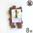 【名称】黒糖菓子 【内容量】140g×8袋 【賞味期限】製造日より180日（※未開封時） 【原材料】粗糖、黒砂糖、水飴、糖蜜 【保存方法】直射日光・高温多湿を避けて保存してください。※開封後は賞味期限にかかわらず、お早めにお召し上がりください。 【お召上がり方】袋から出して、そのままお召し上がり下さい。【JANコード】4983630888513 【販売者】株式会社オリーブガーデン（沖縄県国頭郡恩納村） メーカー名 わかまつどう製菓 原産国名 日本 産地直送 沖縄県 商品説明 沖縄で創業40年の歴史ある製菓工場、わかまつどう製菓。わかまつどう製菓は、沖縄でお菓子を作り続けて40年。ちんすこうやカステラ、黒糖、きんつば、甘納豆など、沖縄伝統のお菓子を手作りの美味しさでお届けしております。そんなわかまつどうのこだわりをご紹介。【こだわり1：手作業にこだわる。】わかまつどうは手作業にこだわります。それは、お客様に安心して美味しいお菓子を食べてもらいたいから。大手菓子店にはない、ていねいな職人の想いがそこにはあります。大量生産はできなくても、ひとつひとつ心を込めて、皆様にお届けしております。そんな想いのこもったお菓子だから、心のこもった贈り物にも最適です。【こだわり2：創業40年の職人技。】わかまつどうのぬくもりのある味は、オートマティックではなく手作業だから生み出せるまさに職人技。職人の秀逸な技による、完成度の高い仕上がり。ひとつひとつに、職人の想いがこもっています。【こだわり3：心を込めてをモットーに。】手作りの味をご家庭で、安心して楽しんでほしい。わかまつどうは、それを想いながら素材にこだわり、心をこめてさまざまなお菓子を作っています。ネットを通してお客様にも沖縄の伝統的な味を知ってもらえたらと思います。ネコポス便で配送予定です着日指定：×不可 ギフト：×不可 ※生産者より産地直送のため、他商品と同梱できません。※納品書・領収書は同梱できません。　領収書発行は注文履歴ページから行えます。 こちらの商品は全国送料無料です