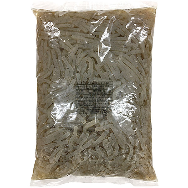 【規格内容】1kg【1個の大きさ】1個　約1g　約60×5×5mm●主原料：こんにゃく粉（国内製造）、海藻粉／水酸化カルシウム（こんにゃく用凝固剤）【最終加工地】日本（宮城）【調理方法】茹約2～3分、加熱【数量】1袋 ●送料：880円　※24袋から無料です。 【注意事項】 ※北海道・沖縄の配達不可です。 ※他のテイクアウト商品と同梱できる場合は、弊社にて送料を訂正させて頂きますのでそのままご注文下さい。 ※メーカー発送品のため代金引換不可となります。 ※送付先宛名に会社名または店舗名のご入力をお願いいたします。 ※ご注文のタイミングによっては在庫がない場合もございます。その場合はメールにてお知らせいたしますので予めご了承くださいませ。 ■【賞味期限につきまして】 ●メーカーより発送時点で30日以上賞味期限がある商品のみ出荷させていただきますが、お受け取り時までの間に数日要する場合は、30日以内の商品がお手元に届くことはございますので、予めご了承くださいませ。■【賞味期限につきまして】 ●メーカーより発送時点で30日以上賞味期限がある商品のみ出荷させていただきますが、お受け取り時までの間に数・日要する場合は、30日以内の商品がお手元に届くことはございますので、予めご了承くださいませ。 【商品特徴】・いろいろな惣菜にご使用いただける万能規格です。・蔵王麓の自然豊かな土地で清らかな水と空気、そして熟練した職人の技で作った美味しいこんにゃくです。