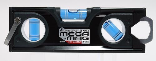 【シンワ測定器】【メガマグ】水平器150mmブラックハンディレベルマグネット付き73133