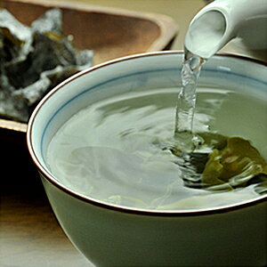 めかぶ茶 お徳用 350g (70g×5袋)[送料無料][芽かぶ茶][雌株茶][昆布茶]【健康茶】