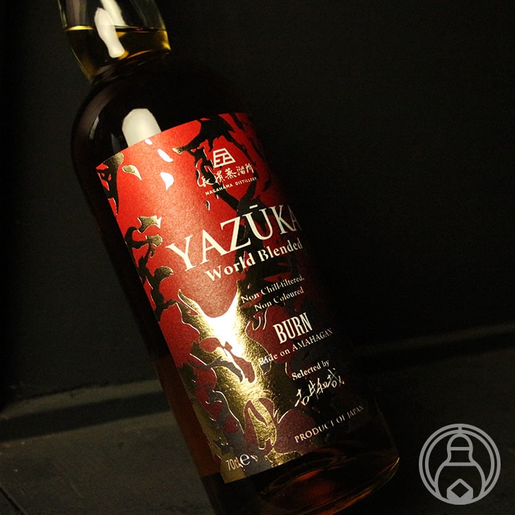 【スーパーSALE限定10倍+6/6まで送料半額】YAZUKA (ヤズーカ) ワールド ブレンデッド “BURN” 700ml【長濱蒸溜所／滋賀県】【ウイスキー】【化粧箱入り】