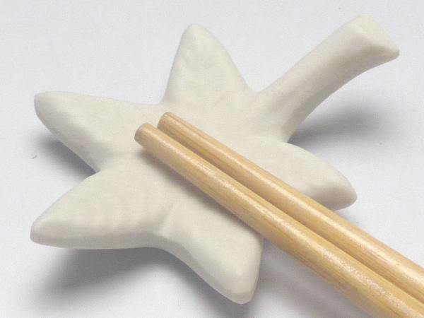 【B級品】焼締カエデ　箸置き　[普段使いの食器]