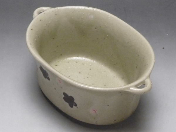 Mino Ware - 【B級品】二色小花　耳付き楕円小鉢　[普段使いの食器]