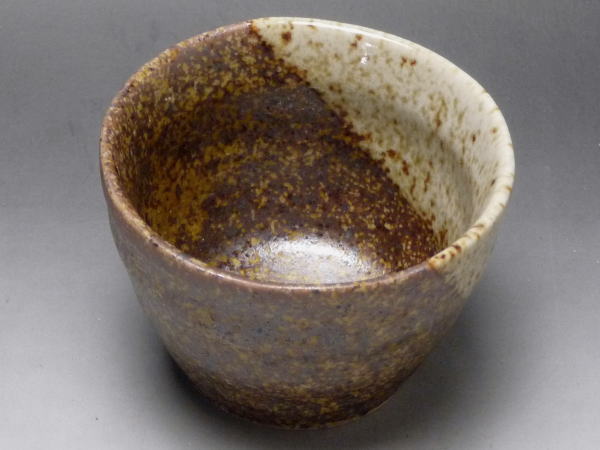 【B級品】茶／白 塗り分け25段々小鉢 [普段使いの食器]