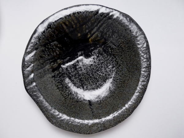 【B級品】黒釉刷毛目 75深皿 [普段使いの食器]の紹介画像3