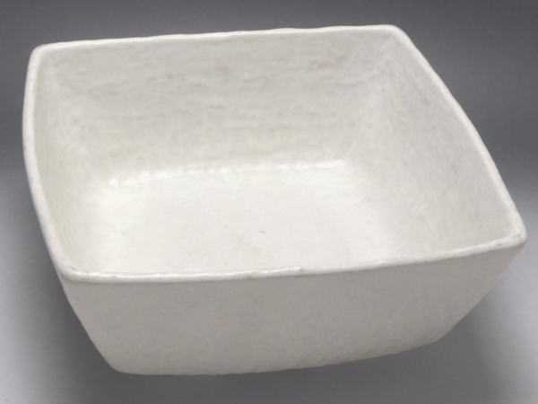美浓烧陶器 - 【B級品】白釉正角深鉢　[普段使いの食器]