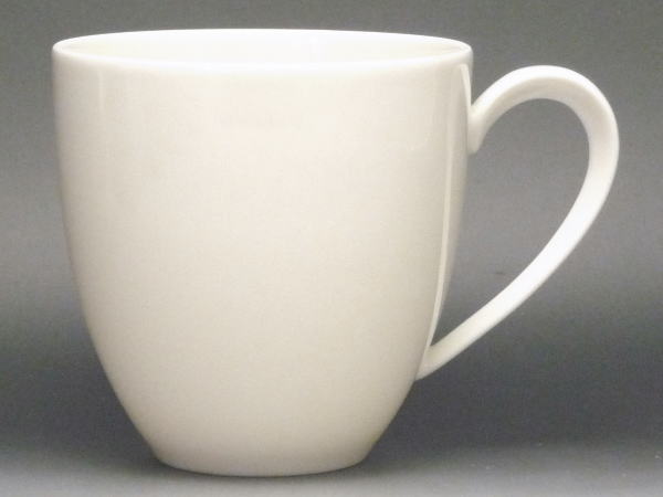 【B級品】クリーム　腰細マグカップ(bf0135)　[普段使いの食器]