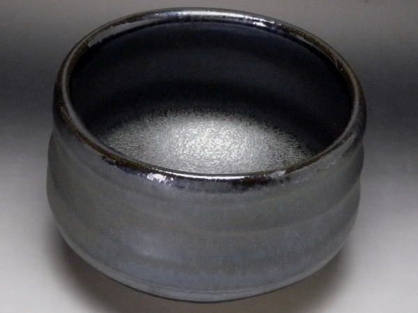 ラスター黒　　抹茶碗