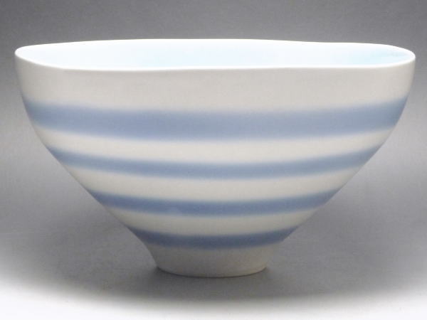 【B級品】水色サークル（濃） 角丸54鉢 [普段使いの食器]