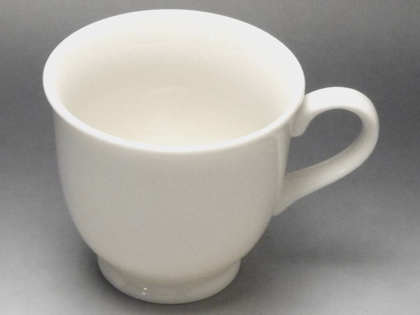 【B級品】クリーム　反口高台コーヒーカップ(bc1329)　[普段使いの食器]