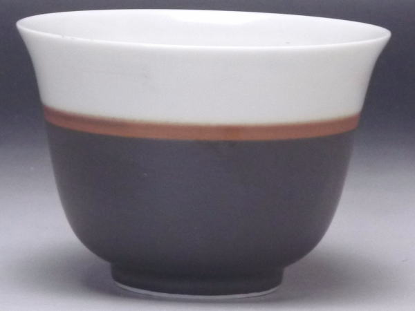 【B級品】黒帯 反千茶(湯呑み) [普段使いの食器]の商品画像